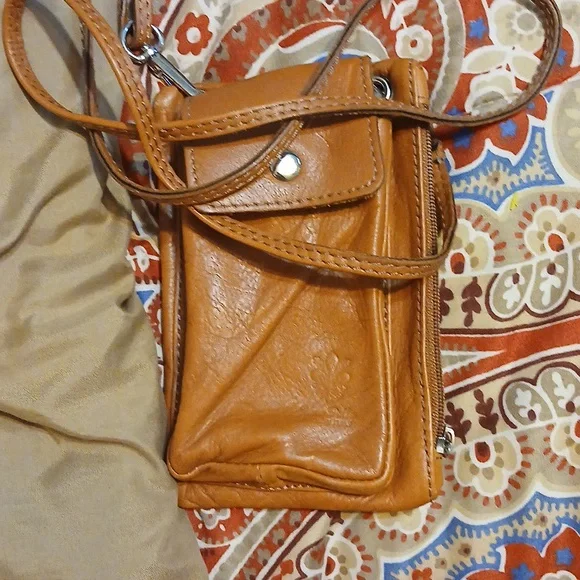Vera pelle small crossbody. Item #1944 - Picture 2 of 8